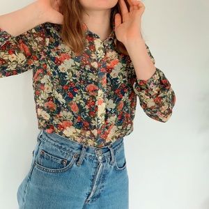 ⚡️3/$30⚡️Floral Blouse🌷